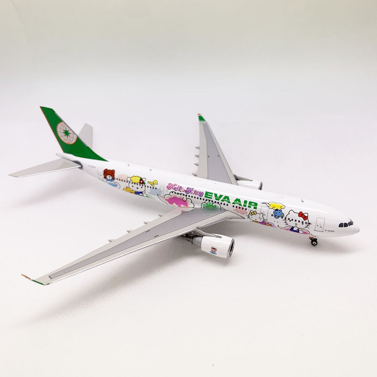 Eva Air A330 200 Hello Kitty B16309 Phoenix 1 400 Diecastbird