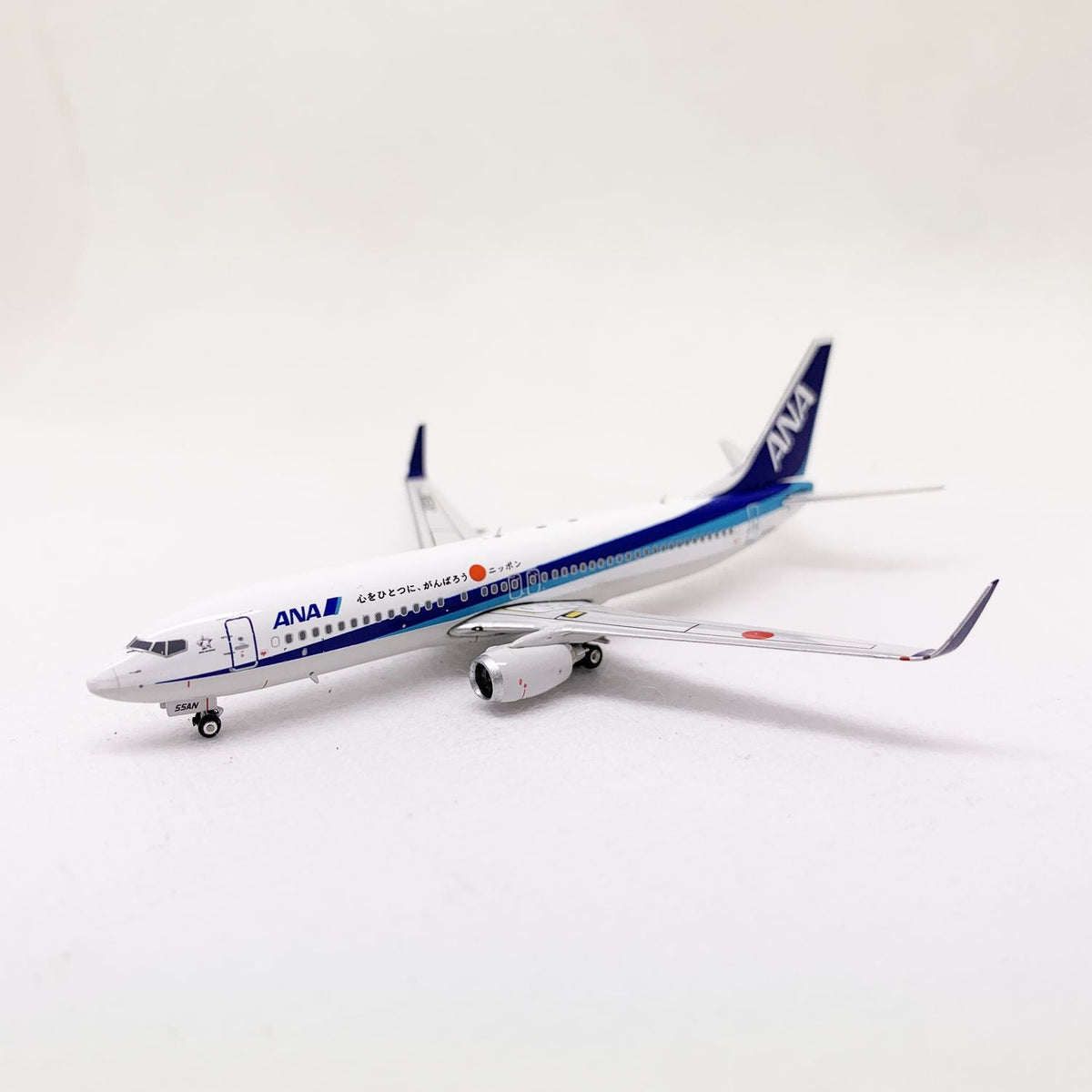 国内外の人気！ 1/400 ANA 737-800 Boeing 模型・プラモデル