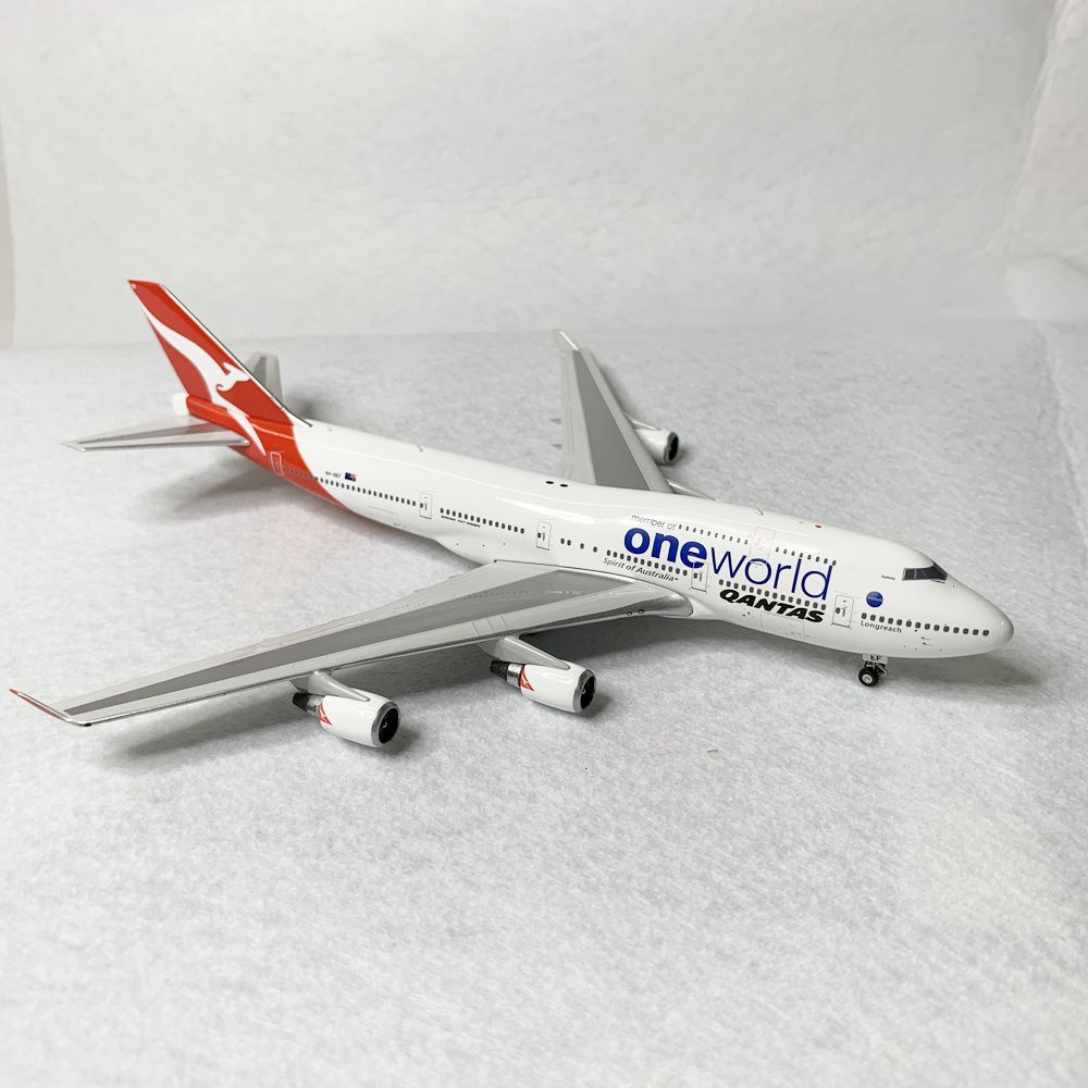 航空機・ヘリコプター 1/400 Phoenix Qantas B747-400 VH-OJA 1/400 Phoenix Qantas B747-400 VH-OJA - メルカリ
