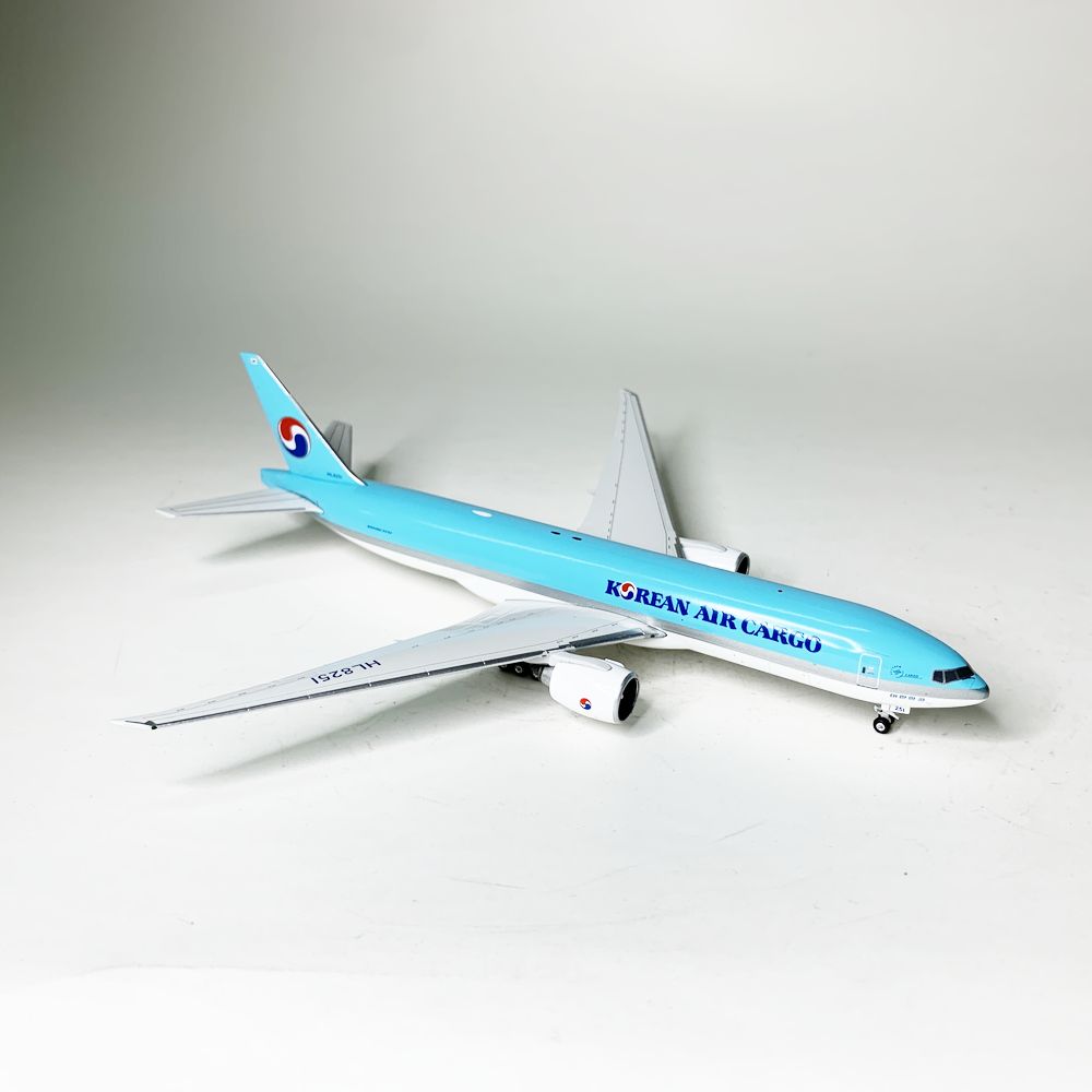 Korean Air B777-200 Cargo Phoenix 1:400 – Diecastbird Plane Model