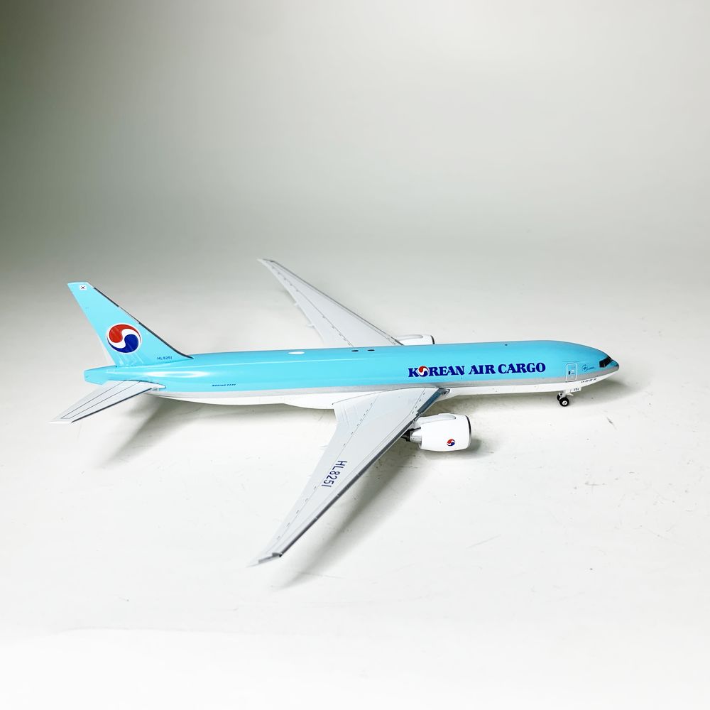 Korean Air B777-200 Cargo Phoenix 1:400 – Diecastbird Plane Model