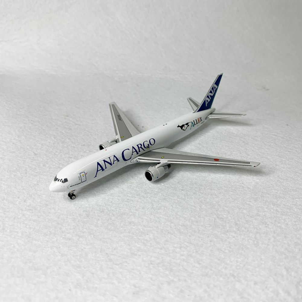 ANA 767-300ER 全日空 ボーイング Phoenix 1:400