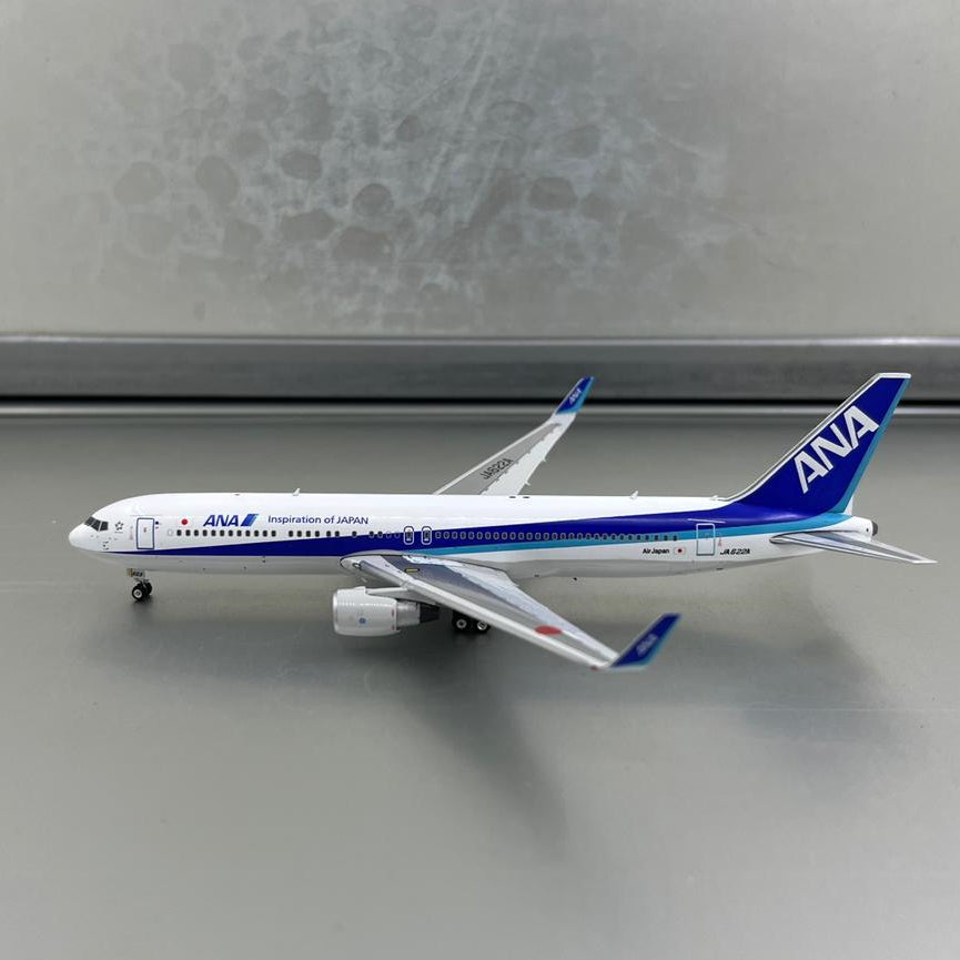 若者の大愛商品 航空機・ヘリコプター JA625A 767-300ER ANA 1/400 