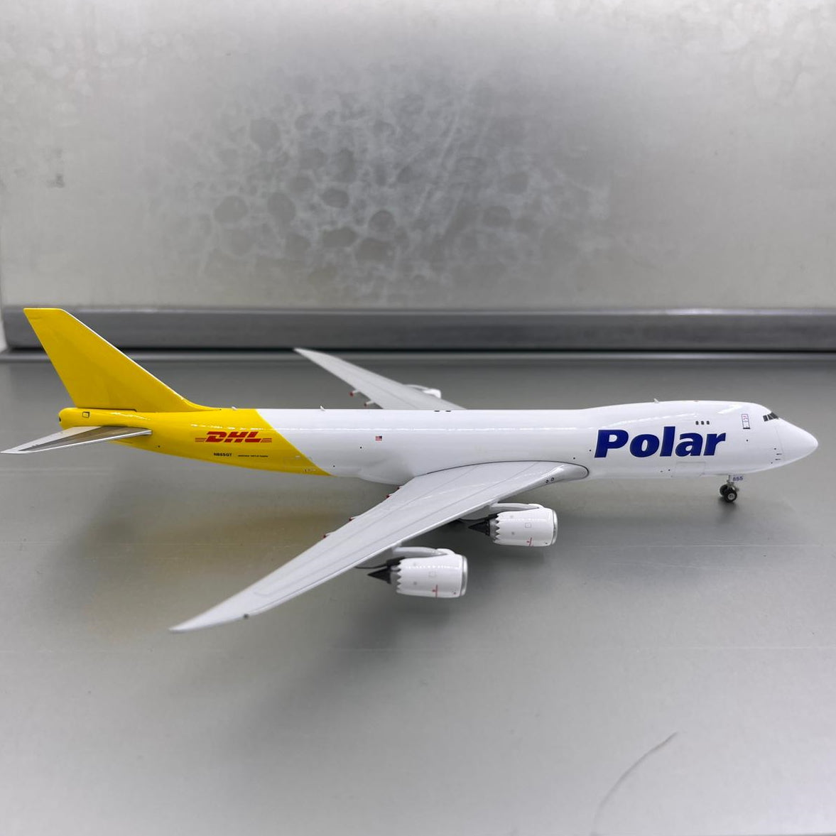 Polar B747-87UF DHL N855GT Phoenix 1:400 – Diecastbird Plane