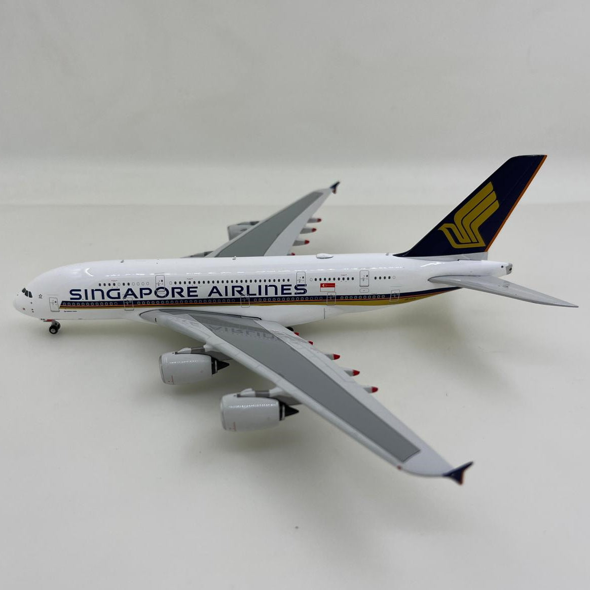 Singapore Airlines A380 9V-SKW Phoenix 1:400 – Diecastbird Plane 