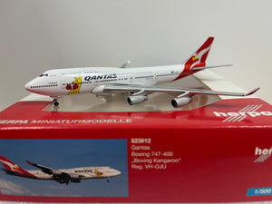 Qantas B747-400  VH-OJU Herpa 1:500