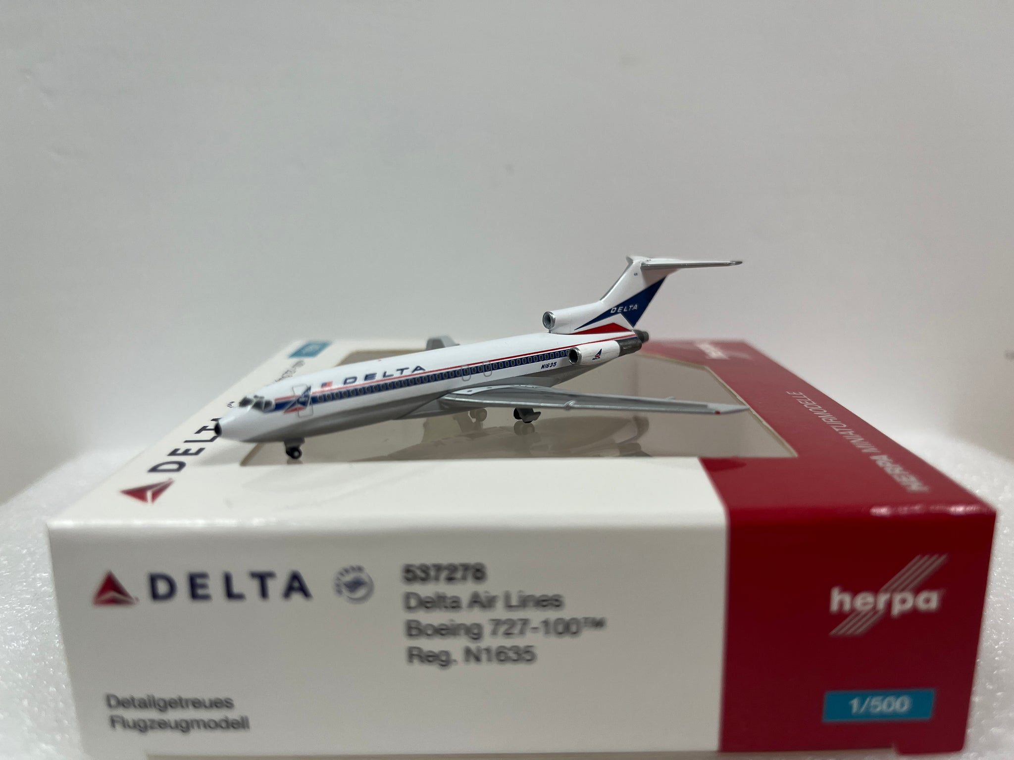 Delta B727-100  N1635 Herpa 1:500