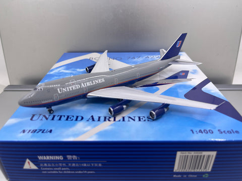United Airlines B747-400 N187UA Phoenix 1:400