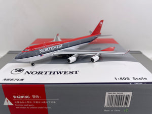 Northwest B747-400 N667US  Phoenix 1:400