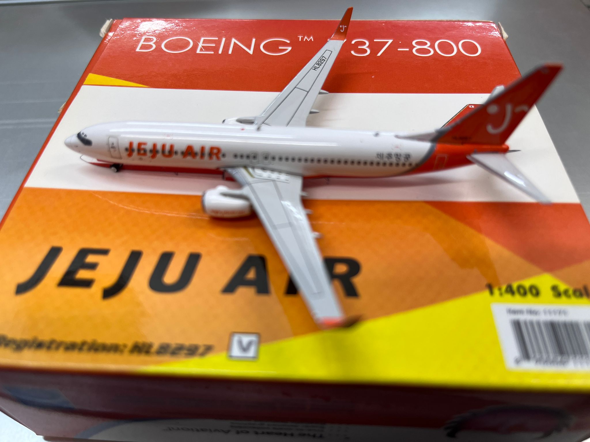 Jeju Air B737-800 HL-8020 Phoenix 1:400 – Diecastbird Plane Model