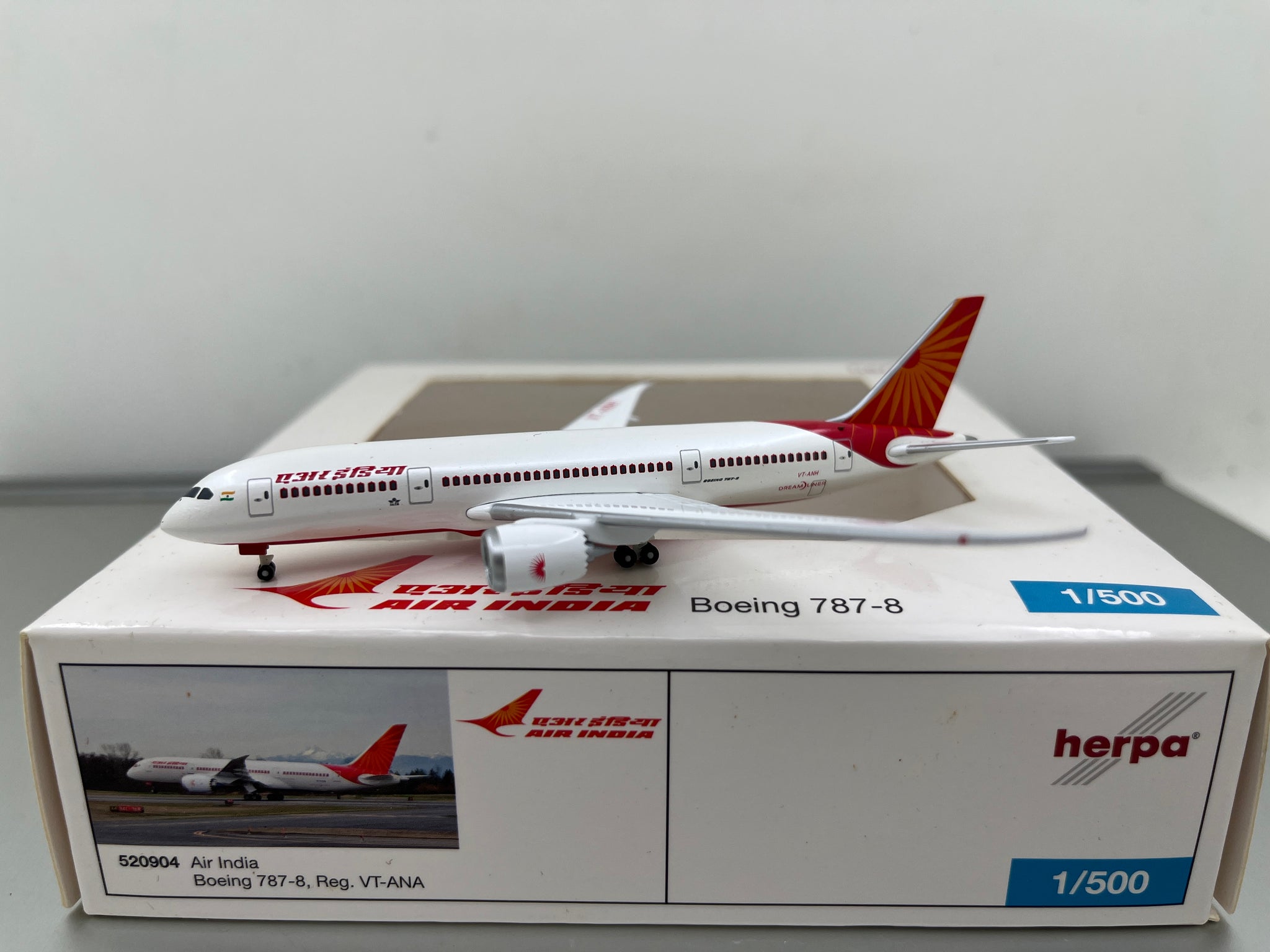 Air India  B787-8 VT-ANA  Herpa  1:500