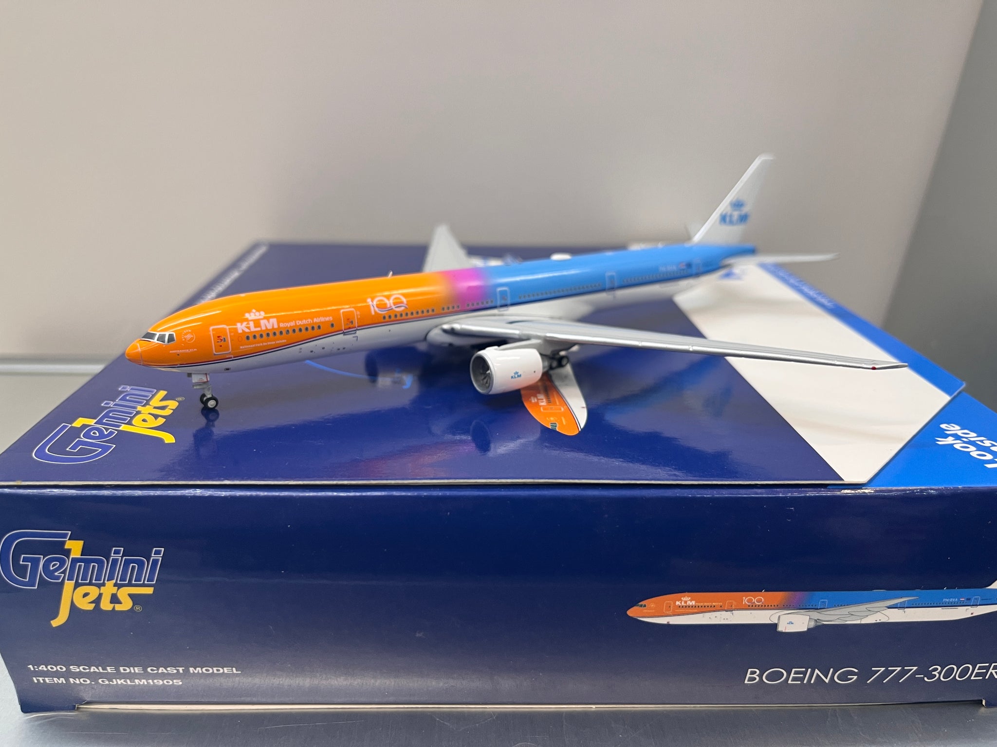Gemini Jets – Diecastbird Plane Model Store