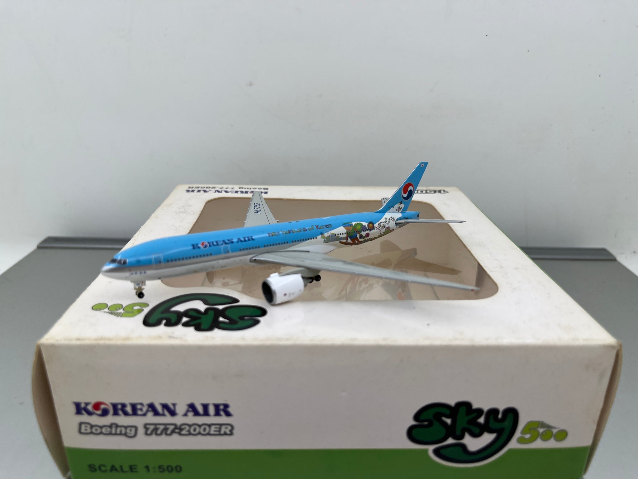 Korean Air  B777-200ER HL7752  Sky 500 1:500