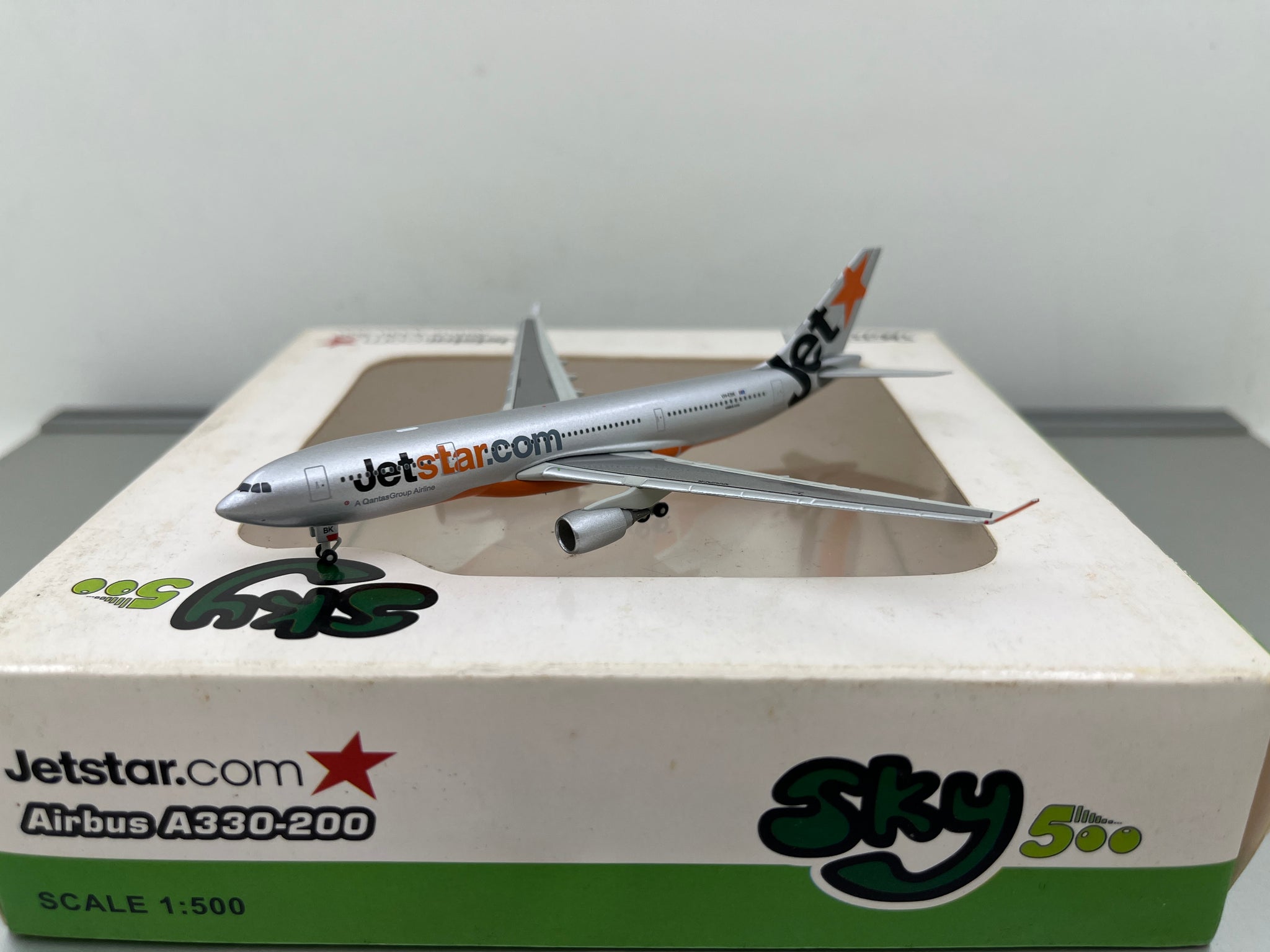 Jetstar  A330-200 VH-EBK  Sky 500 1:500