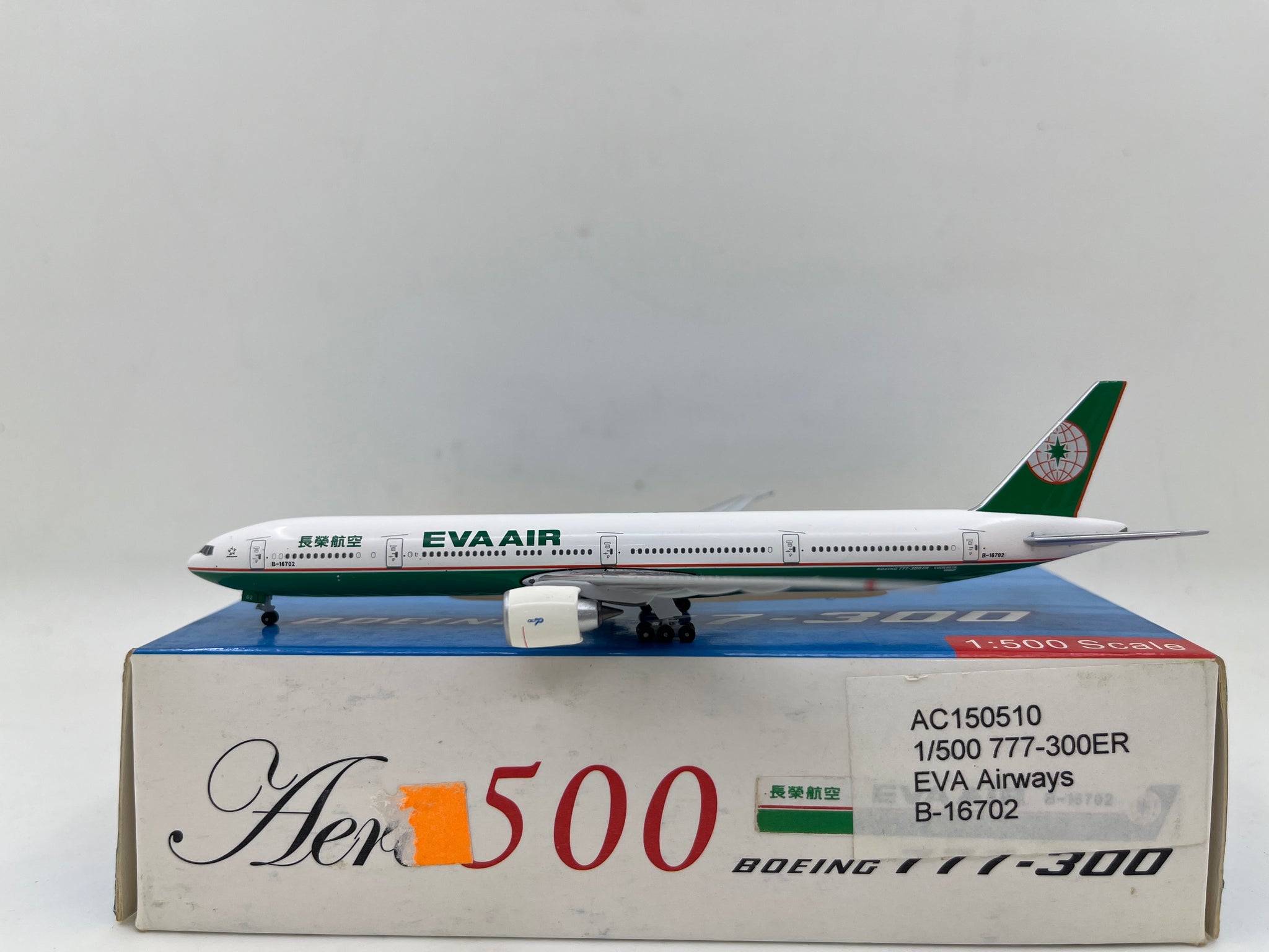 Eva Airways B777-300ER B-16702  Aeroclassic 1:500