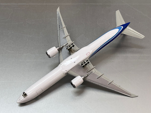 Garuda Indonesia B777-300ER F-OSYD  Sky 500 1:500