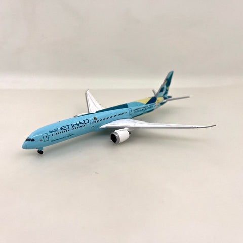 Eithad Airways B787-9 Greenliner A6-BMH Herpa 1:500