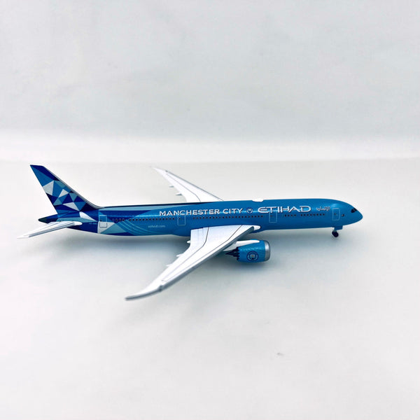 Eithad Airways B787-9 Manchester City A6-BND Herpa 1:500