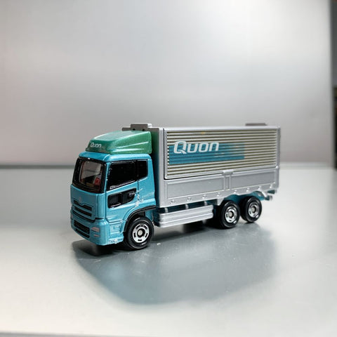 Takara Tomy Tomica no.31 Nissan Disel Quon Blue