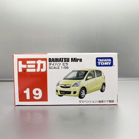 Takara Tomy Tomica no.19 Daihatsu Mira