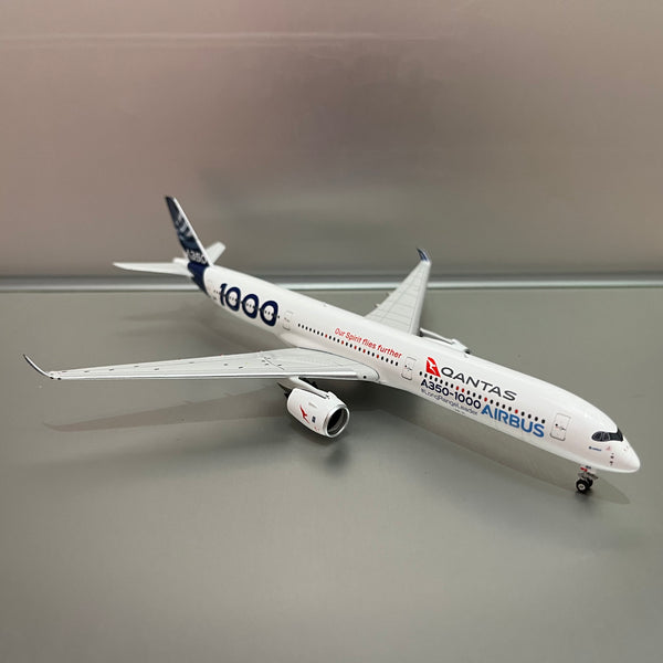 Qantas-A350-1000-F-WMIL-Phoenix-1:400
