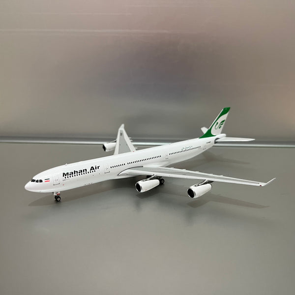 Mahan-Air-A340-300-EP-MMT-Phoenix-1:400