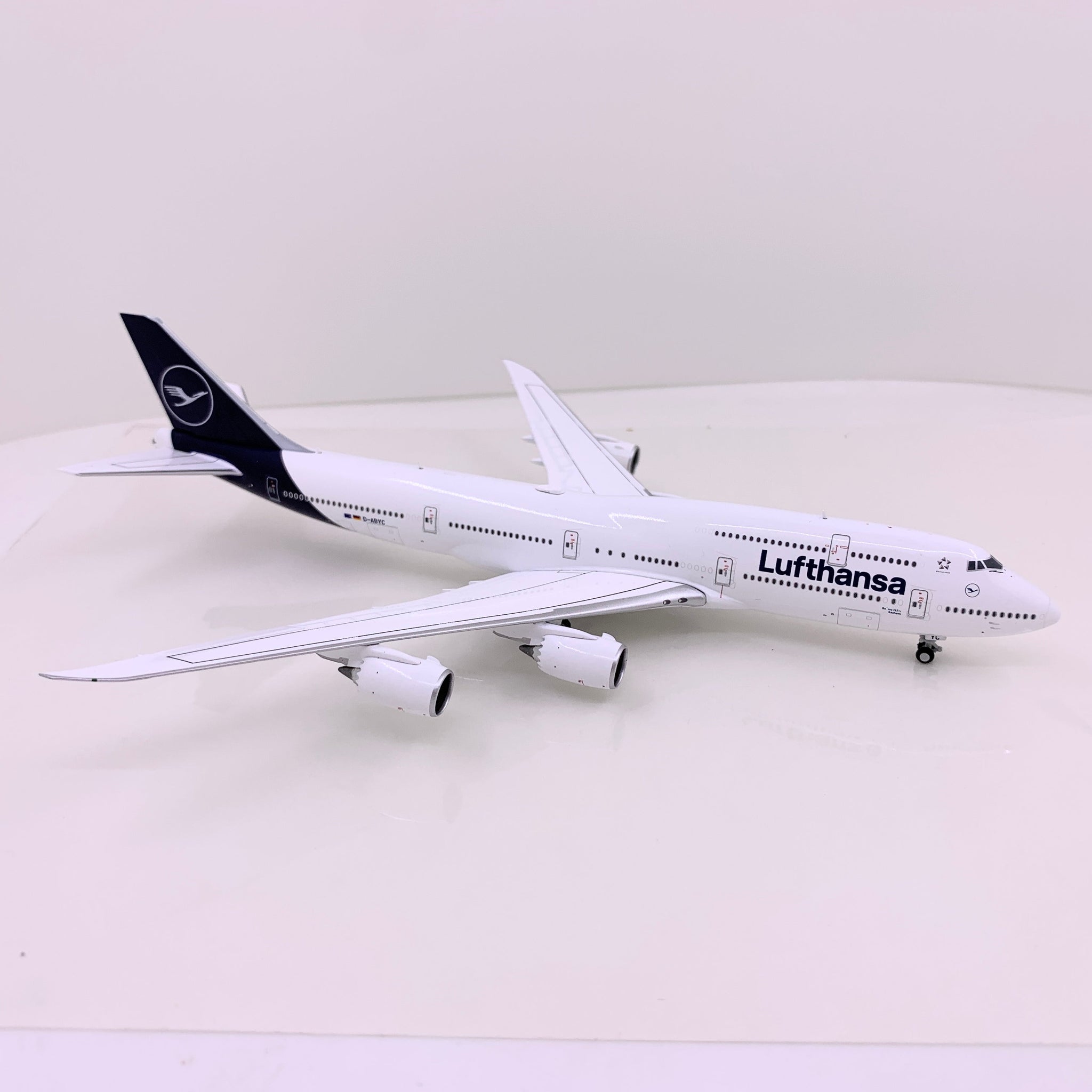Lufthansa B747-8 Reg no. D-ABYC Gemini Jets 1:400 – Diecastbird 