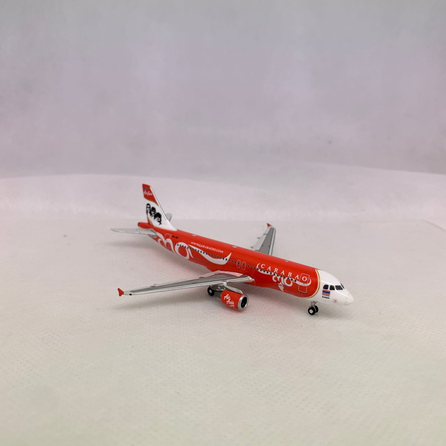 Air Asia A320 HS-ABJ Phoenix 1:400