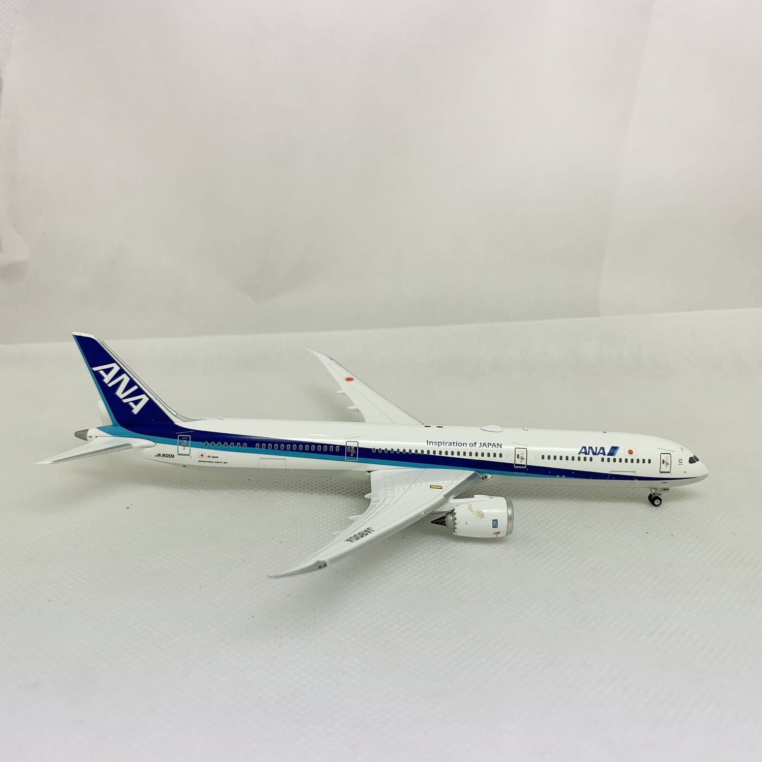 ANA B787-10 JA900A Phoenix 1:400 – Diecastbird Plane Model Store