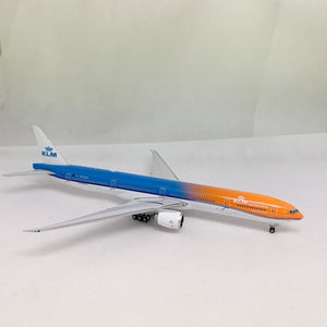 KLM B777-300ER PH-BVA Phoenix 1:400