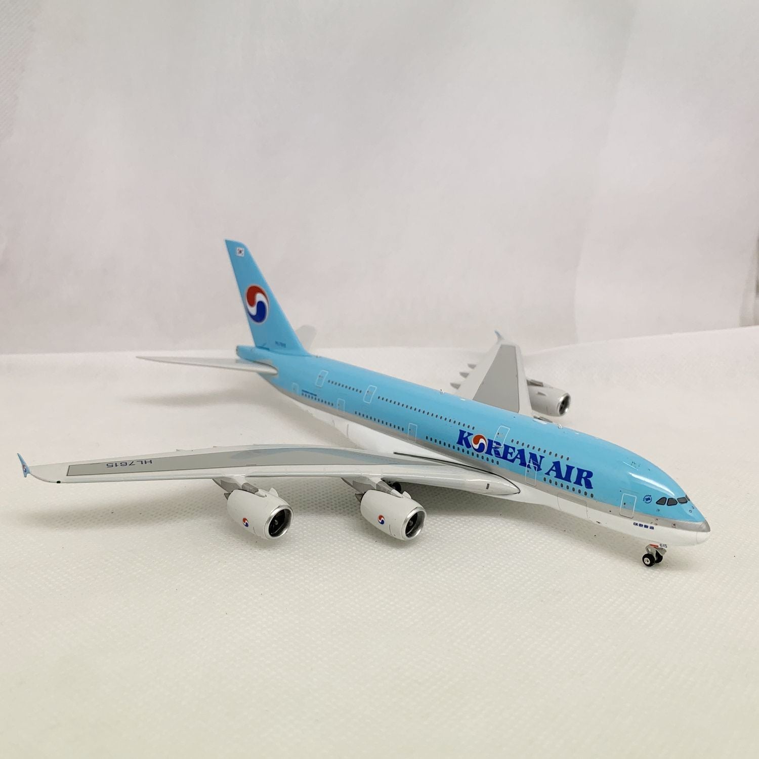 Korean Air A380 HL7615 Phoenix 1:400