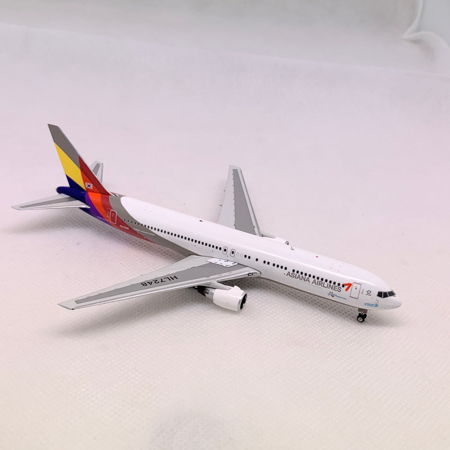 Asiana Airlines B767-300ER Visit Korea Year HL-7248 Phoenix