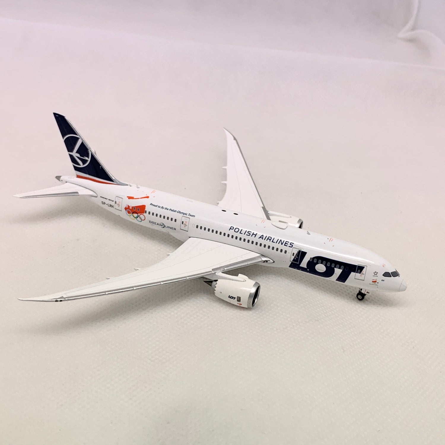 JAL B787-8 SP-LRH Phoenix 1:400