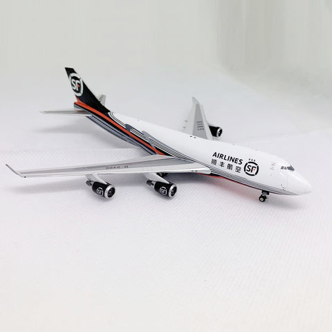 SF Airlines B747-400 B-2422 Phoenix 1:400