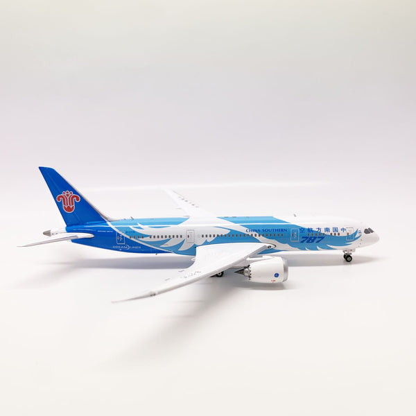 China Southern B787-8  B-2735 Phoenix 1:400