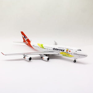 Qantas B747-400 Spirit of the Australian Team VH-OEJ Phoenix 1:400 4105