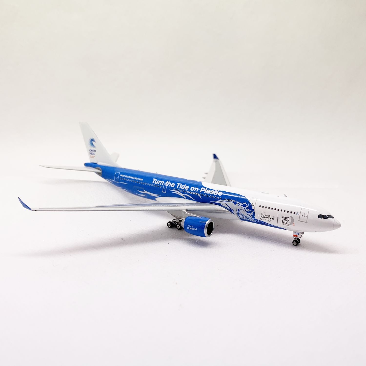 Hifly Malta A330-200 CS-TQW Phoenix 1:400