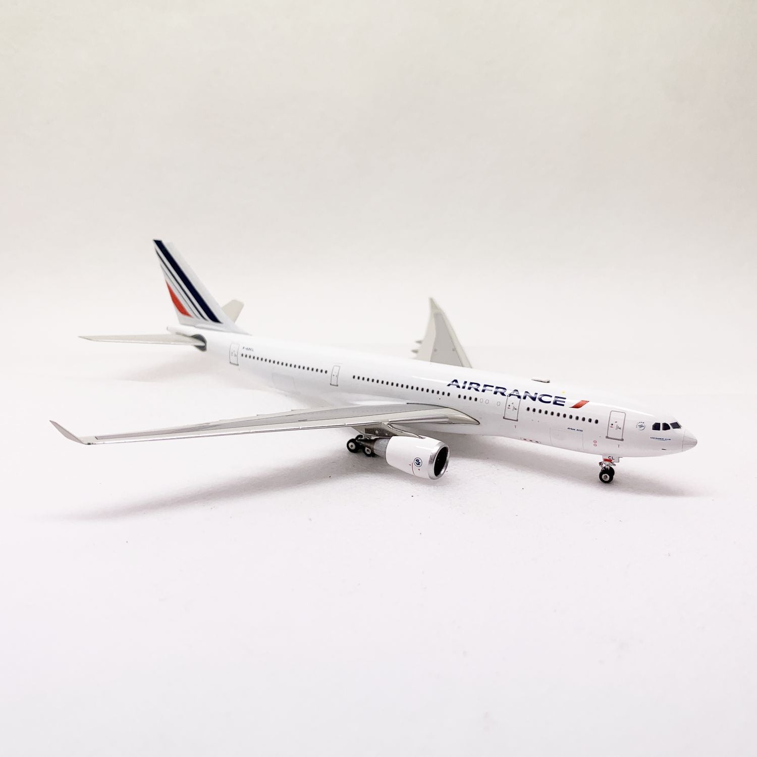 Air France A330-200 F-GZCL Phoenix 1:400 – Diecastbird Plane Model 