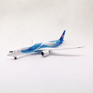 China Southern B787-9 B-1242 Phoenix 1:400