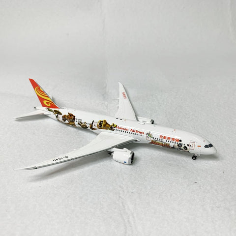 Hainan Airlines B787-9 Kungfu Panda B-1540 Phoenix 1:400