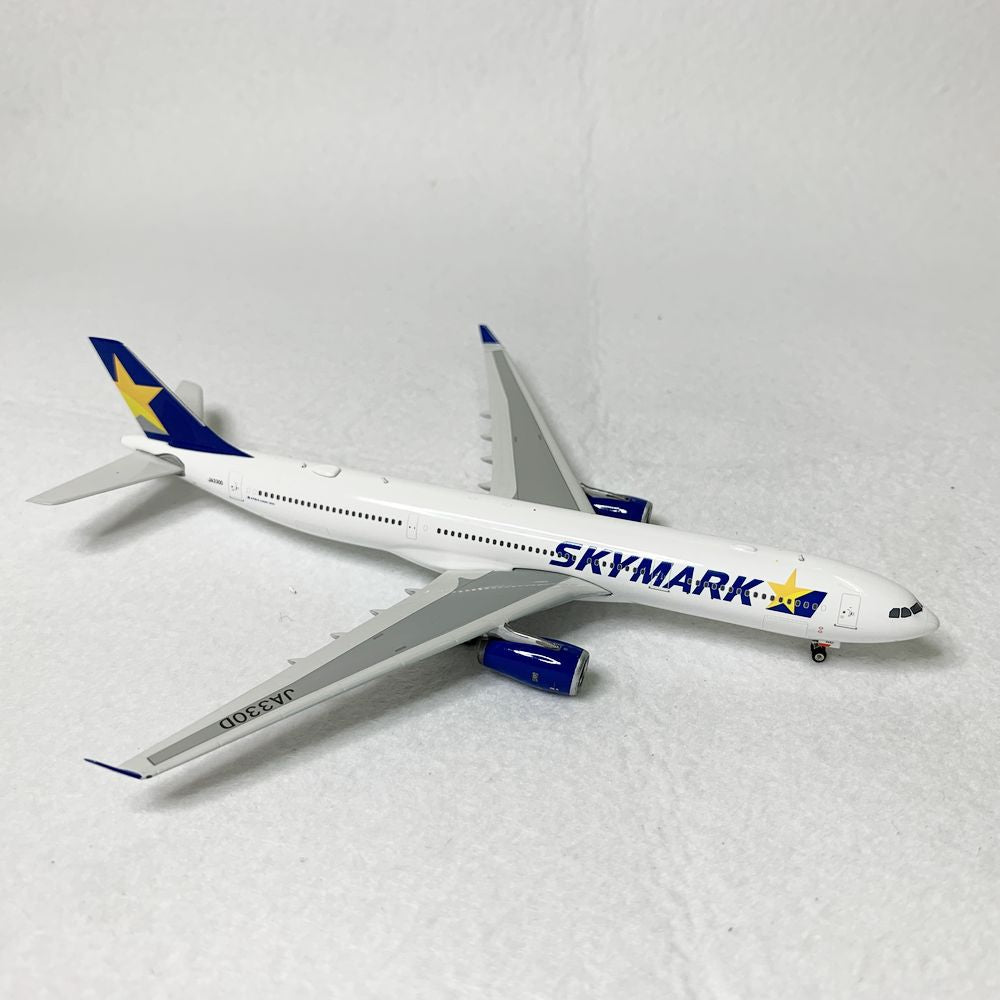 Skymark Airlines A330-300 JA330E Phoenix 1:400