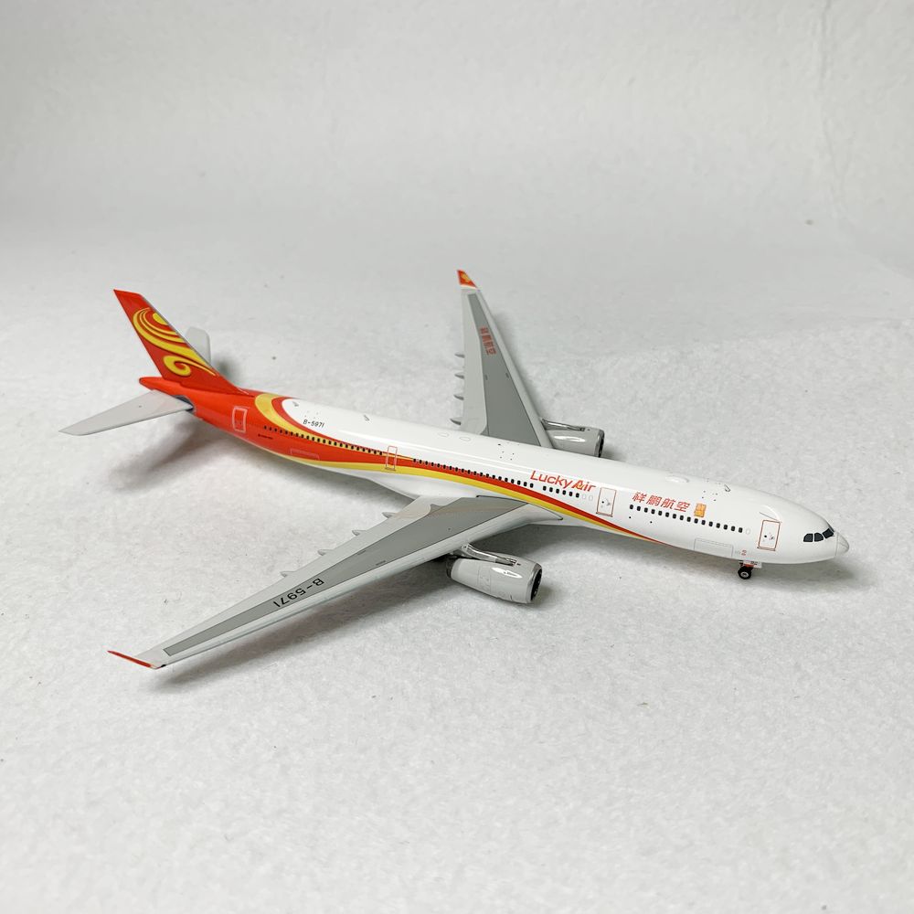 Lucky Air A330-300 B-5971 Phoenix 1:400