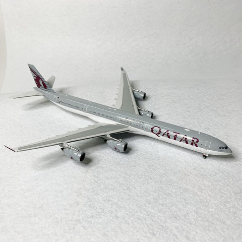 Qatar Airways A340-600 A7-AGD Phoenix 1:400