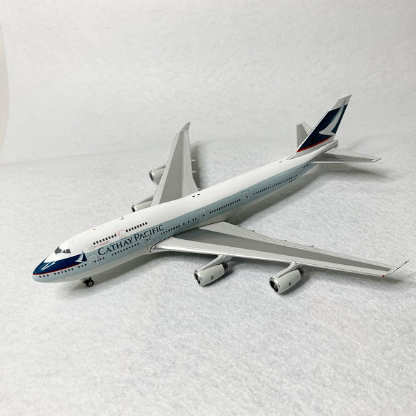 Cathay Pacific B747-400 B-HUJ Phoenix 1:400