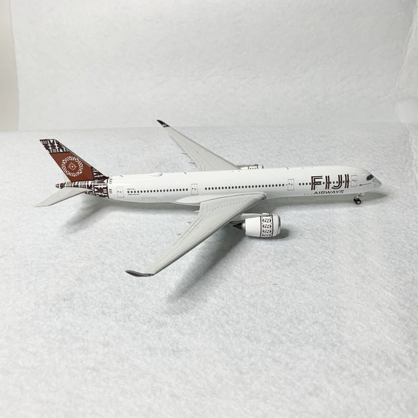 Fiji Airways A350-900  DQ-FAJ Phoenix 1:400