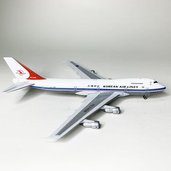 Korean Airlines B747-400 HL7458 Phoenix 1:400