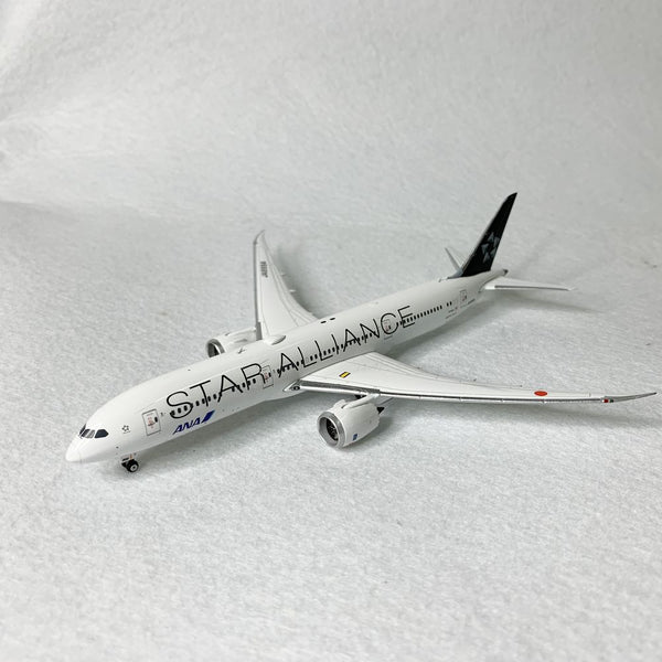 ANA B787-9 Star Alliance JA899A Phoenix 1:400