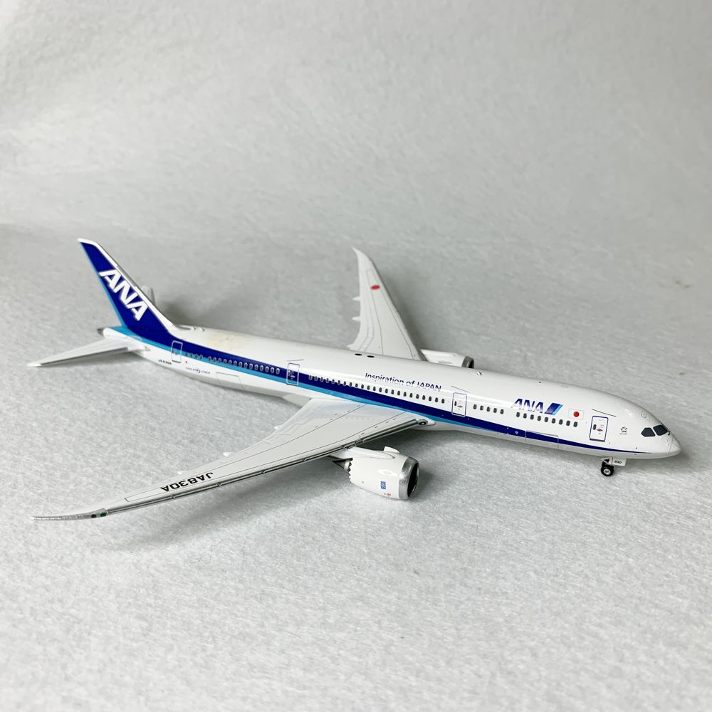 ANA B787-9 JA830A 1/500 非売品 ANA B787-9 JA830A 1/500 非売品 - メルカリ