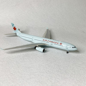 Air Canada A330-300 C-GHKW Phoenix 1:400