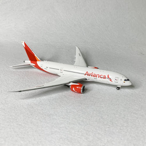 Avianca B787-8 N796AV Phoenix 1:400